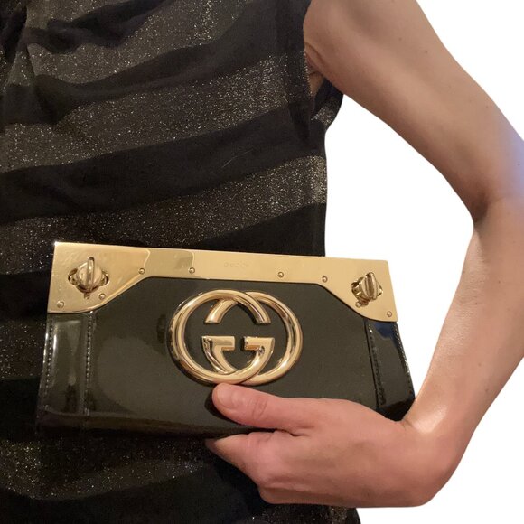 Vintage GUCCI Britt Clutch - Patent Leather - Pre-Loved - Dust Bag - (L) 9in - Picture 1 of 13